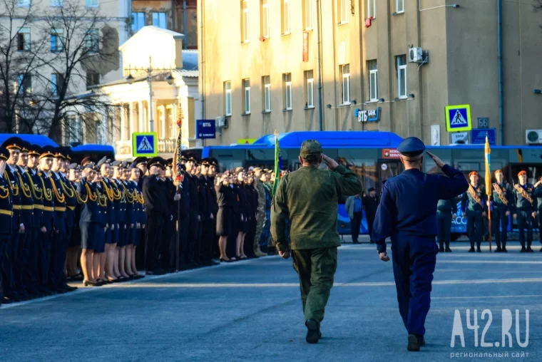 Фото: В Кемерове прошлая первая репетиция торжественного марша ко Дню Победы-2026 72