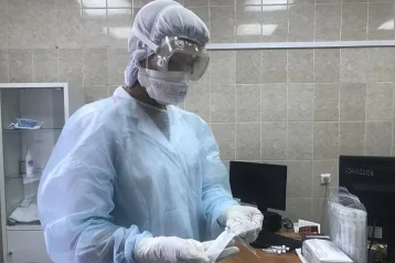 Фото: В крупном кузбасском медучреждении рассказали, как проверяют пациентов на коронавирус 1