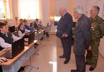 Фото: В Кемерове после капремонта открыли старейшую школу 1