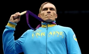 Боксёр Усик отказался быть Героем Украины