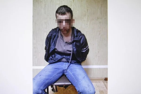 В Росгвардии рассказали, как обезвредили мужчину с ножом после убийства девушки в кафе Новокузнецка