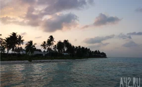 В Таиланде судно с туристами получило повреждение корпуса в открытом море