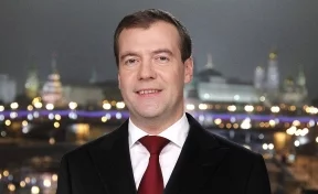 Дмитрий Медведев пошутил о «знаке божьем» при подписании постановления 666
