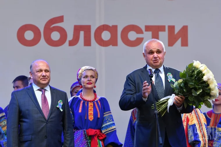 Фото: В Кемерове началась церемония открытия Дней Москвы на площади Советов 5
