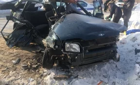 В Кузбассе автомобилист устроил тройное ДТП, где погиб его отец и получил травмы брат: дело дошло до суда