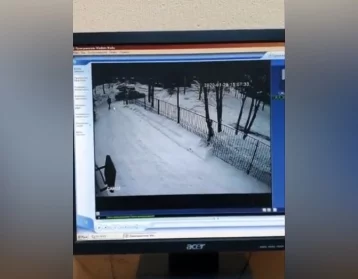 Фото: Побег осуждённого из здания суда в Новокузнецке попал на видео 1