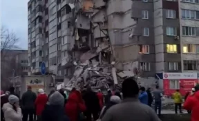 В Сети появилось видео с места обрушения многоэтажки в Ижевске