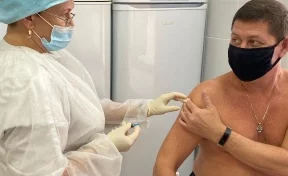 Ещё один мэр кузбасского города поставил прививку от COVID-19