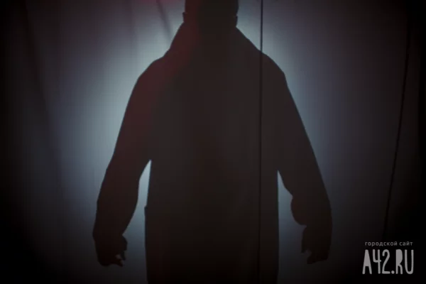 В Пензенской области мужчина надругался над девочкой в лифте