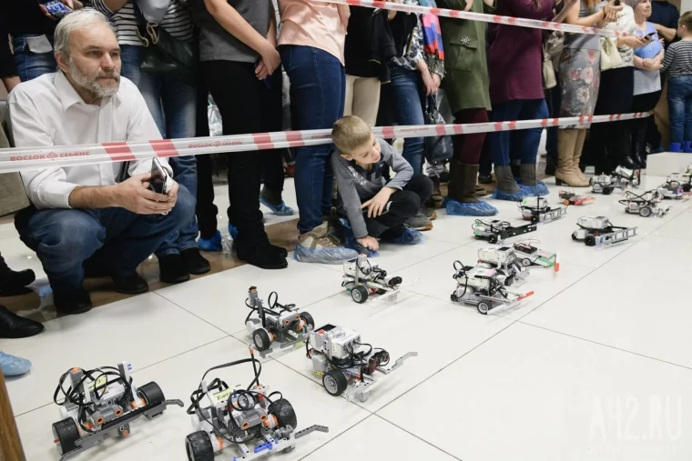 Фото: Соревнования по робототехнике в Кемерове 35