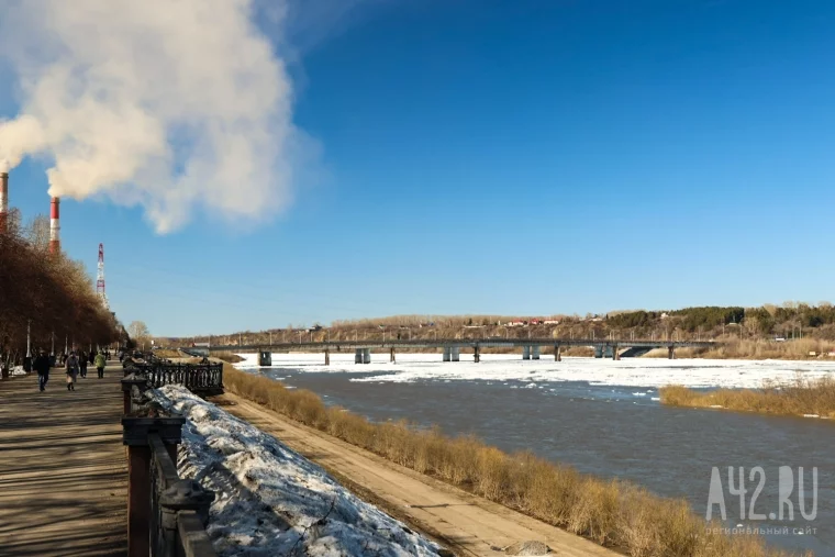Фото: В Кемерове на Томи начался ледоход 4