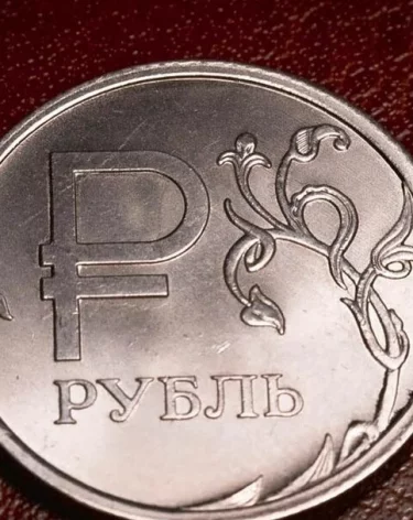 «Выплата пособий и пенсий цифровыми рублями с 1 октября — это фейк»: с экспертом Центробанка разбираемся, кому и когда начнут платить по-новому