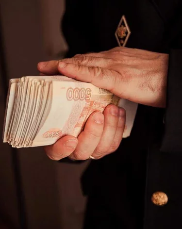 В Калининградской области чиновник потратил на корпоративы 9 млн рублей