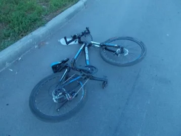 Фото: В Кемерове водитель сбил ребёнка на велосипеде и скрылся с места ДТП 1