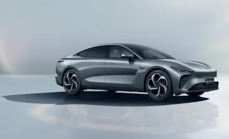 Топ-5 фишек премиального гибридного купе EXLANTIX ES