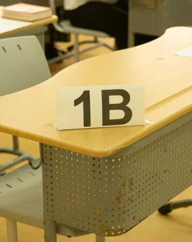 Эксперт рассказала, какое заимствованное слово нельзя использовать в сочинениях ЕГЭ