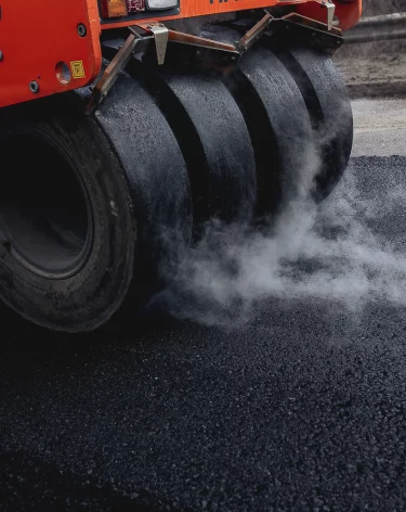 В Химках водитель украл бордюры на 4,9 млн рублей