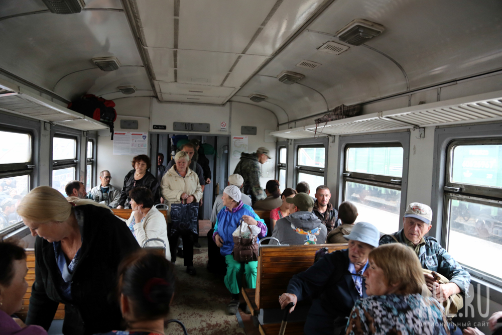В Кузбассе пригородные поезда перейдут на летнее расписание с 28 апреля