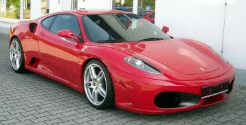 Фото: Автовладелец через час после покупки разбил Ferrari за 20 миллионов рублей  1