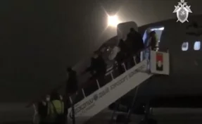 СК опубликовал видео транспортировки топ-менеджера РЭА из Москвы в Кемерово