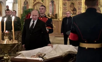 Фото: Путин приехал проститься с режиссёром Станиславом Говорухиным 1