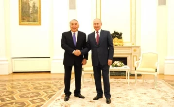 Фото: Экс-президент Казахстана Назарбаев заявил, что российские врачи спасли его от коронавируса 1