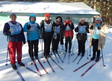 Фото: Кемеровские учителя соревновались в беге на лыжах 1