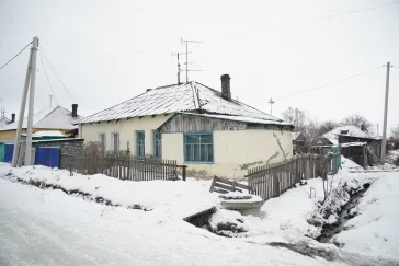 Фото: Губернатор Кузбасса проверил, как идёт откачка воды из подвалов в Белове 2