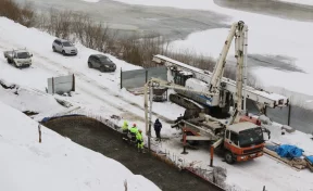 В Кемерове начали строить фундамент для новой лестницы на Притомской набережной
