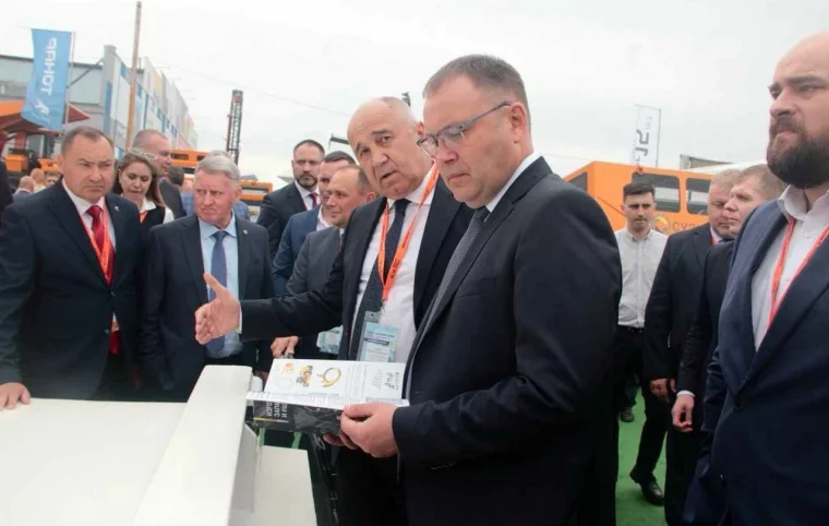 Фото: Губернатор Кузбасса высоко оценил работу сервисных предприятий «СУЭК-Кузбасс» 3