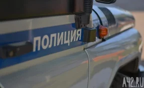  В Сакнт-Петербурге двух полицейских заподозрили в избиении задержанных супругов