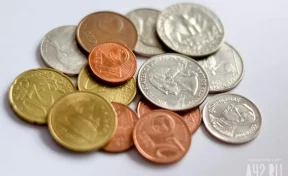 В Кузбассе несколько детей проглотили сувенирные монеты из супермаркетов