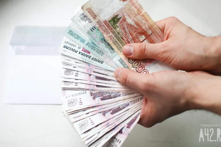 Фото: Бабушка обманула. У добросовестных покупателей всё чаще отбирают жильё в пользу жертв мошенников: как защититься 2