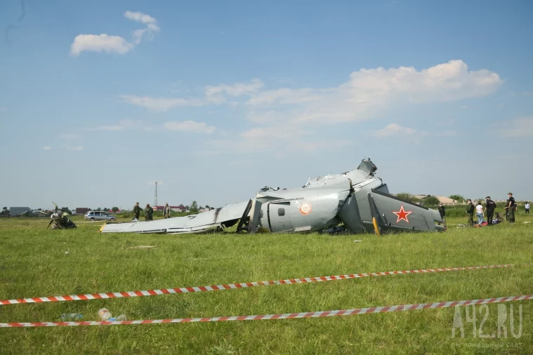 Фото: Крушение самолёта на Танае 24