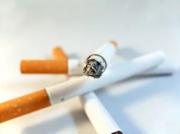 Фото: Минздрав не стал делать сигареты «предметом роскоши» 1