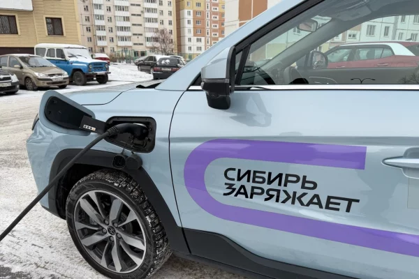 СГК установила в Кемерове девять новых электрозаправок в рамках проекта «Сибирь заряжает»