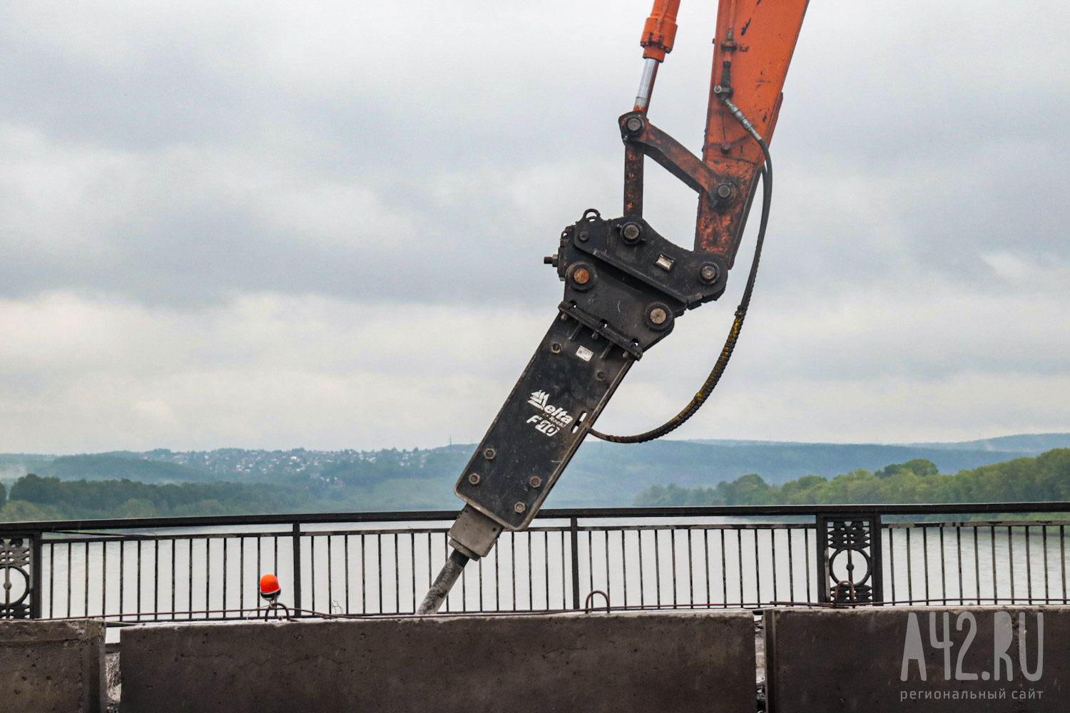 Власти озвучили промежуточные итоги ремонта Кузбасского моста в Кемерове