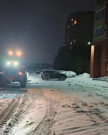 Мэрия: в Кемерове устраняют последствия снегопада в каждом районе