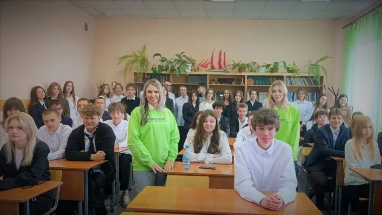 Фото: Волонтёры «СУЭК-Кузбасс» реализовали грантовые проекты по поддержке детства 5
