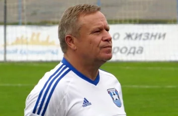 Фото: У российского футбольного тренера Леонида Ткаченко нашли рак 1