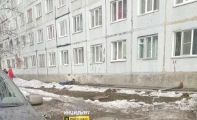 Кемеровчанин упал с восьмого этажа общежития на Ленина