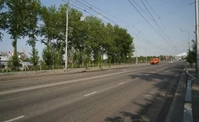 Движение по Красноармейскому мосту в Кемерове возобновлено
