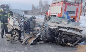 Водитель и трое детей погибли в ДТП в Иркутской области