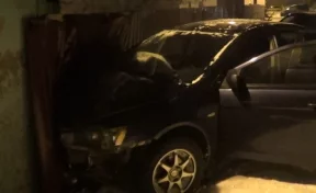 В Новокузнецке женщина-водитель такси стала жертвой торопившегося на работу разбойника