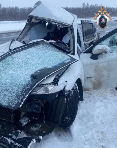 В ДТП в Оренбургской области погибли двое взрослых и ребёнок