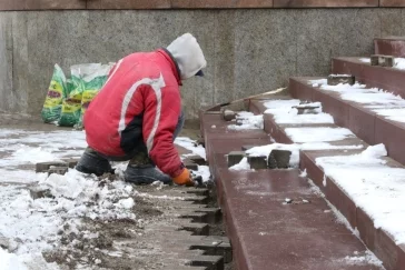 Фото: Мэр Кемерова: после реконструкции у мемориала на Пионерском бульваре появится новый элемент 5