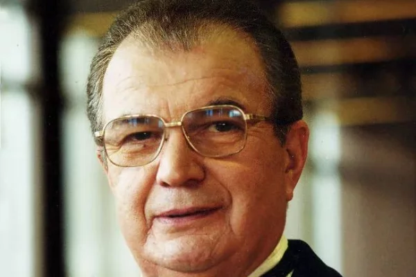 На 88-м году жизни умер иллюзионист Эмиль Кио