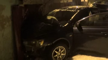 Фото: В Новокузнецке женщина-водитель такси стала жертвой торопившегося на работу разбойника 1