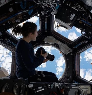 Фото: Учёный заявил о возможности появления космонавтов-киборгов 1