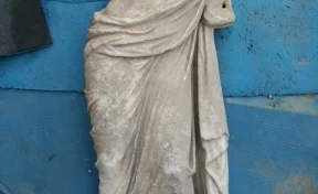 Во время раскопок в Крыму нашли античную мраморную статую